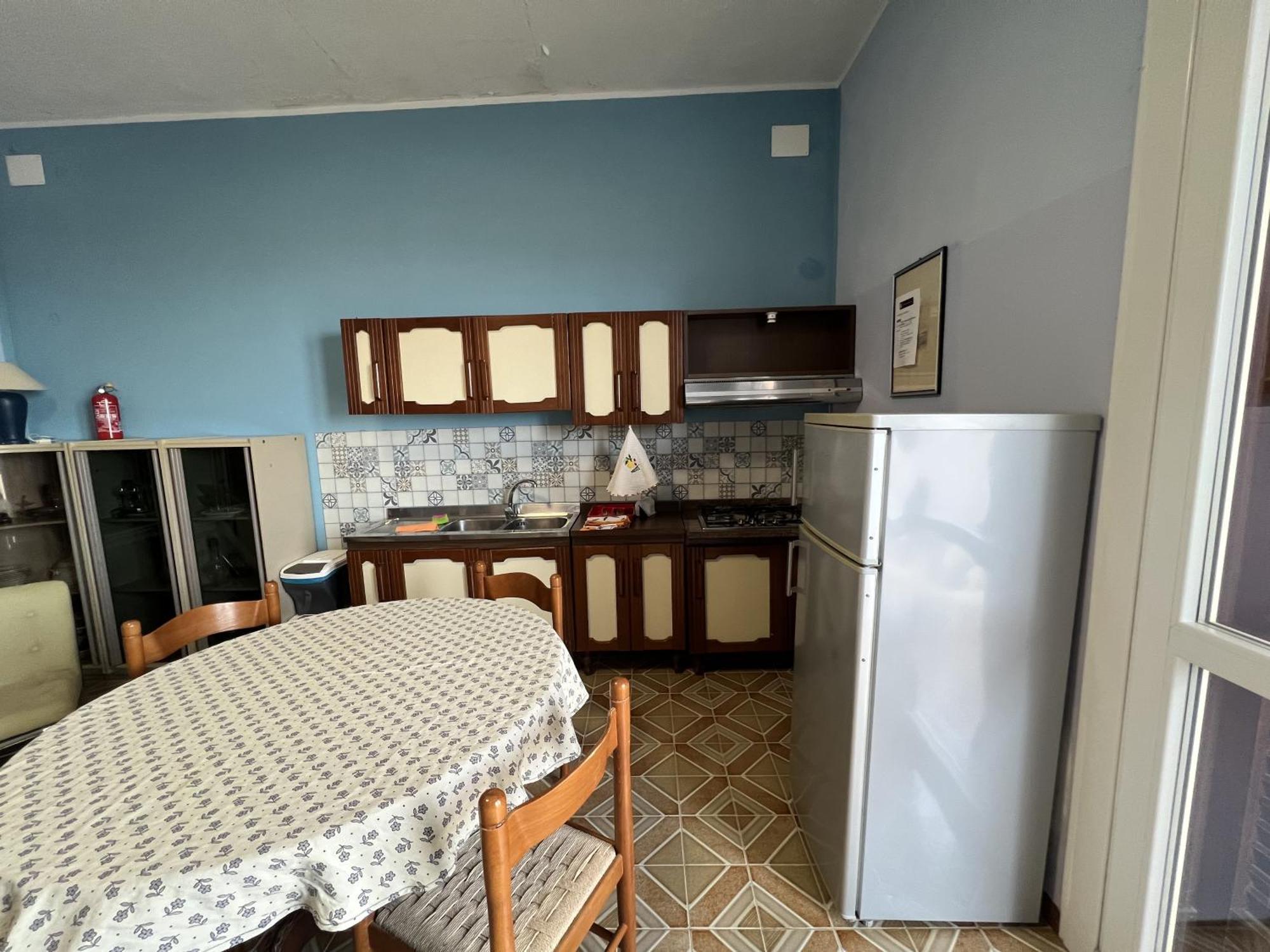 Frontemare Apartment Тре Фонтане Екстериор снимка